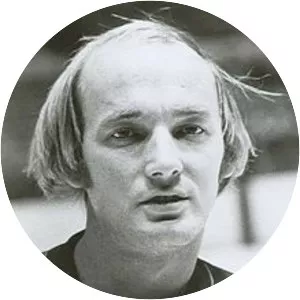 Bill Goldsworthy - Ice hockey player