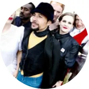 Billie the Vision and the Dancers