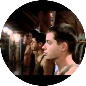 Biloxi Blues - 1988 ‧ Adaptation/Drama ‧ 1h 47m