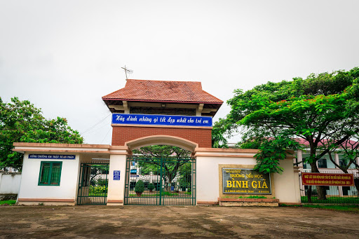 Binh Gia Primary School - Primary school in Vietnam