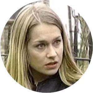 Binnie Roberts - Fictional character