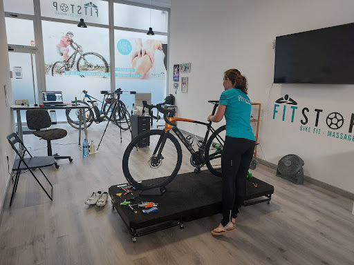 Biomecanica Ciclismo y Masaje FITSTOP - Sports massage therapist in Villaviciosa, Asturias, Spain