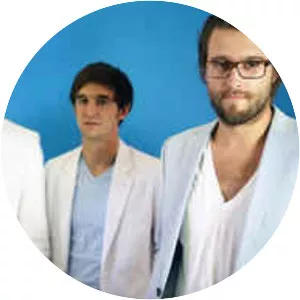 Birds & Batteries - Musical group