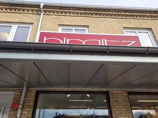 Birgitz Butik AB - Women's clothing store in Vara, Sweden