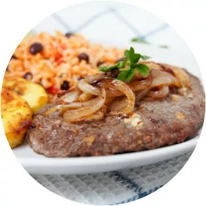 Bistec de palomilla - Dish