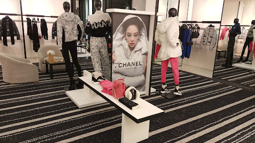 Biznes Tsentr Zhenevskiy Dom - Business center in Moscow, Russia