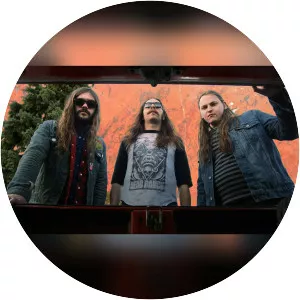 Black Thunder - Musical group