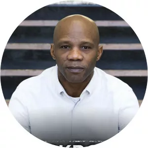 Blackboard Wars - 2013 ‧ Documentary ‧ 1 season