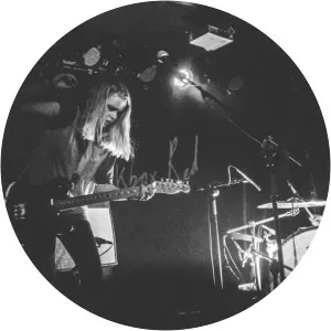 BlackBoxRed - Musical group