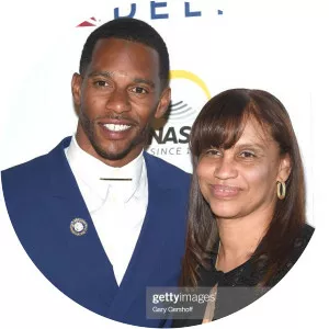 Blanca Cruz - Victor Cruz's mother