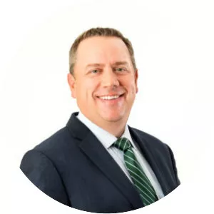 Bob Wischusen - Sports commentator