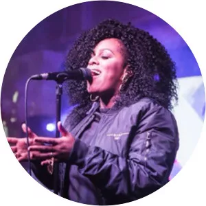 Bobbie Gordon - Singer