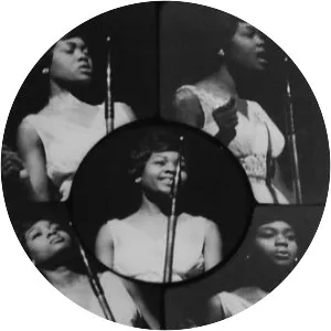 Bobbie Smith and the Dream Girls