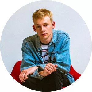 beatrice gnoupale boniface - Musical artist