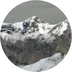 Bonnet Peak - Massif in Canada