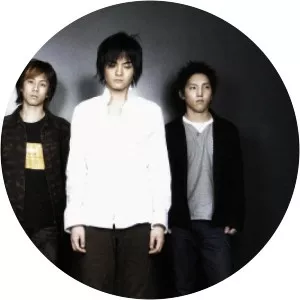 BOO BEE BENZ - Musical group