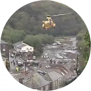 Boscastle flood of 2004 - 
