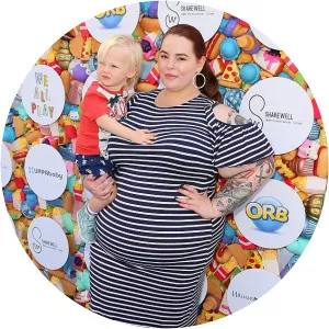 Bowie Juniper Holliday photograph