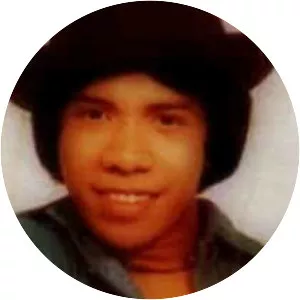 Boy Mondragon - Filipino singer