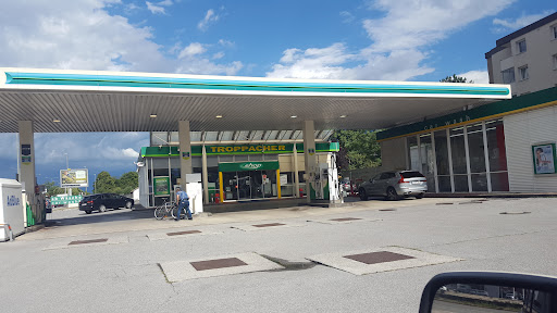 BP Tankstelle - Gas station in Innsbruck, Austria