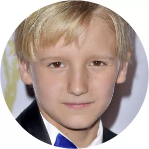 Bradley Bundlie - Actor