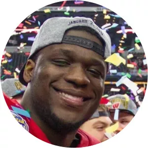 Bradrick Shaw - American football player