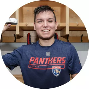 Brady Keeper - Ice hockey defenceman