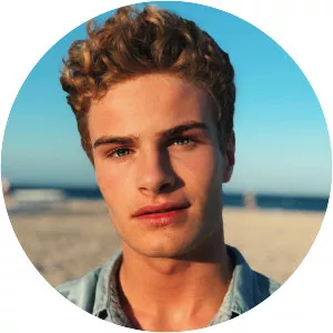 Brady Tutton