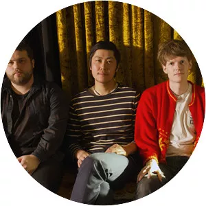 Brave Radar - Musical group