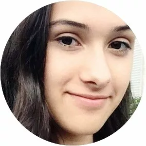 Bredia Santoro - Singer