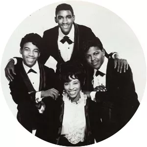 Brenda & the Tabulations