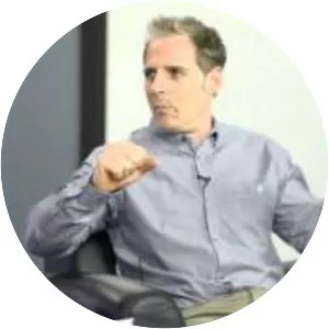 Brenden Daley - American football linebacker