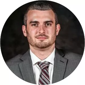 Brett Comer - American basketball coach