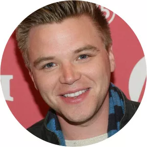 Brett Davern