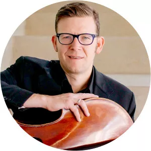 Brian Snow - Musical artist