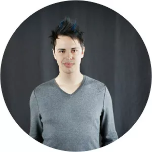 Brian Telestai - Musician