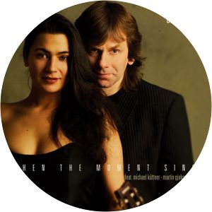 Britta Medeiros - Musical artist