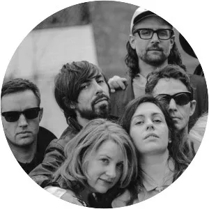 Broken Social Scene - Rock band