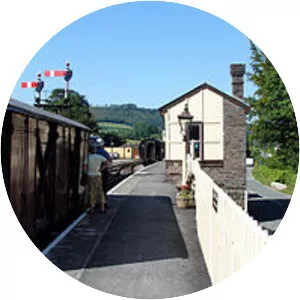 Bronwydd Arms Railway Station