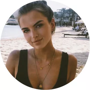 Brooke de Boer - Ronald de Boer's daughter