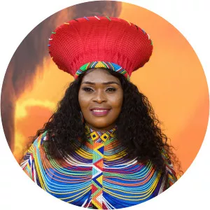 Brown Lindiwe Mkhize - Singer