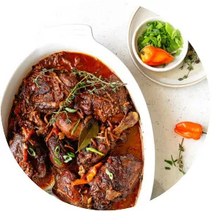 Brown stew chicken