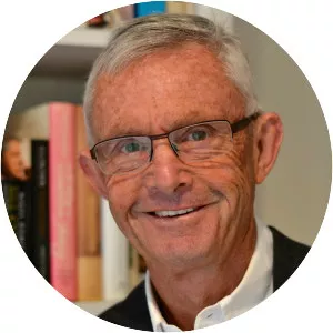 Bruce Dennett - Author