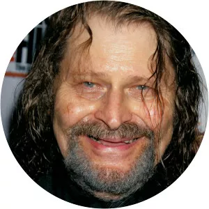 Bruce Glover - American character actor