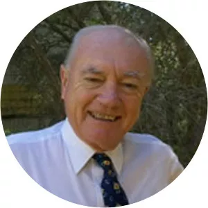 Bruce Hobbs - Jockey