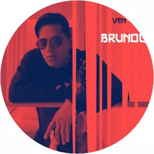 chel maya brun og - Musical artist