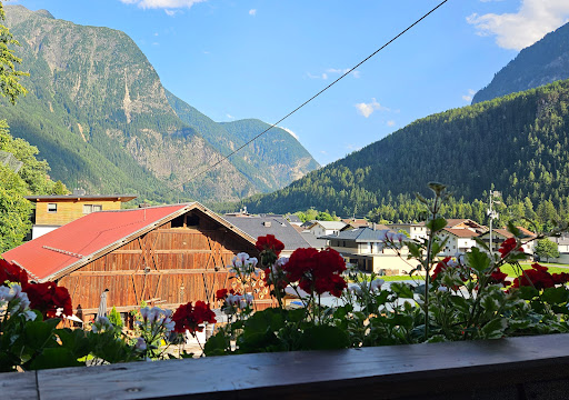Brunnfeld, Ferienwohnungen - Lodging in Oetz, Austria