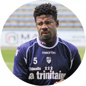 Bruno Ecuele Manga - Gabonese football player
