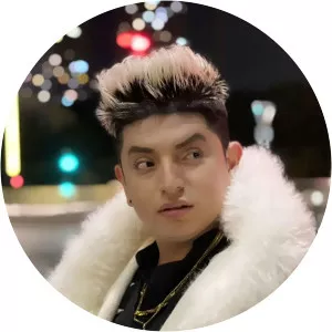 Bryan Arambulo - Singer