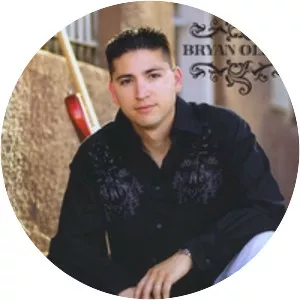 Bryan Olivas - Singer